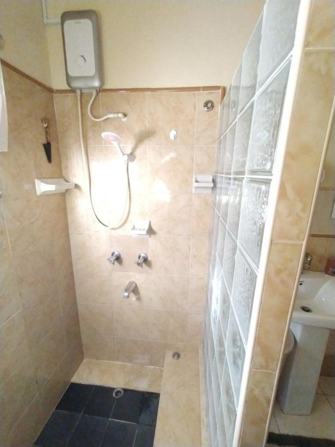 Gables Vacation Rentals With Private Gated Parking Onsite Knockpatrick 外观 照片