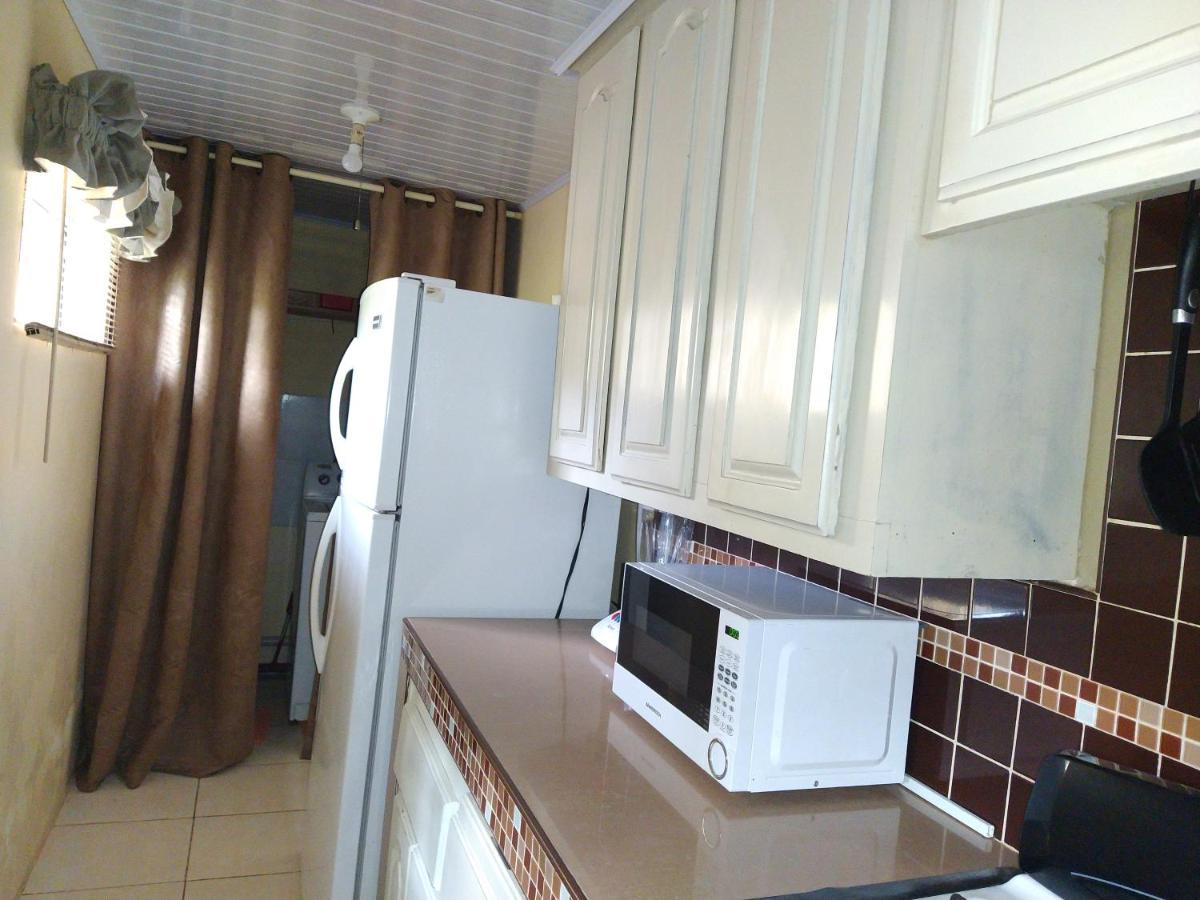 Gables Vacation Rentals With Private Gated Parking Onsite Knockpatrick 外观 照片