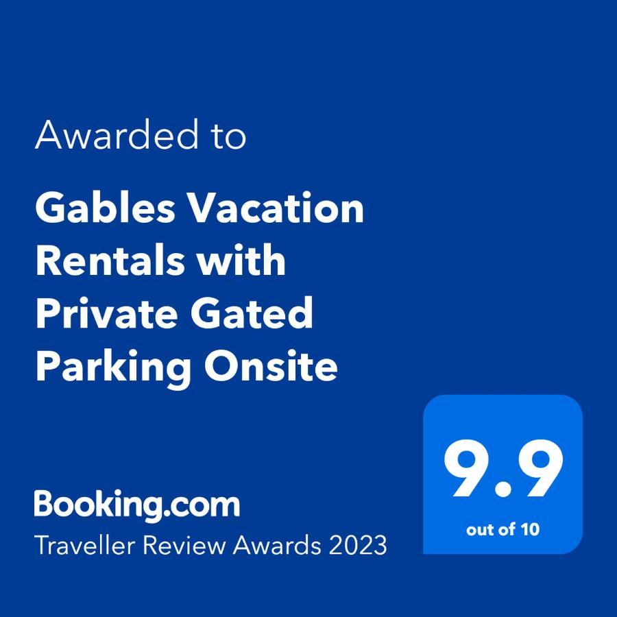 Gables Vacation Rentals With Private Gated Parking Onsite Knockpatrick 外观 照片